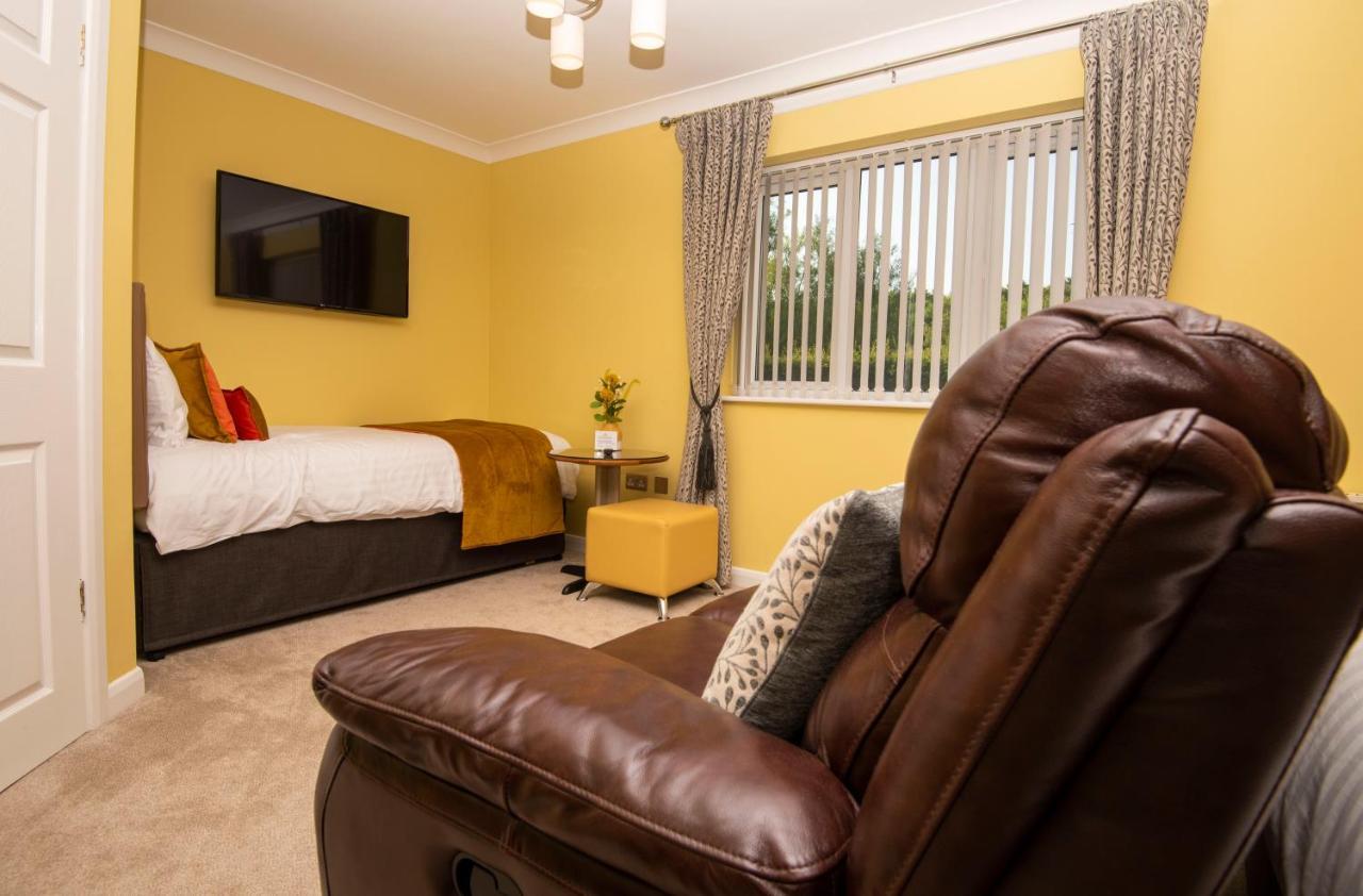 Bridleways Guesthouse & Holiday Homes Мансфилд Экстерьер фото