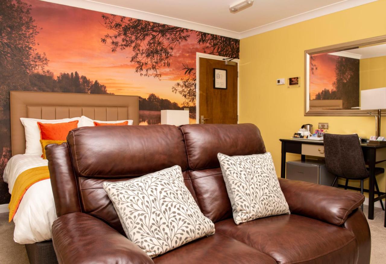 Bridleways Guesthouse & Holiday Homes Мансфилд Экстерьер фото