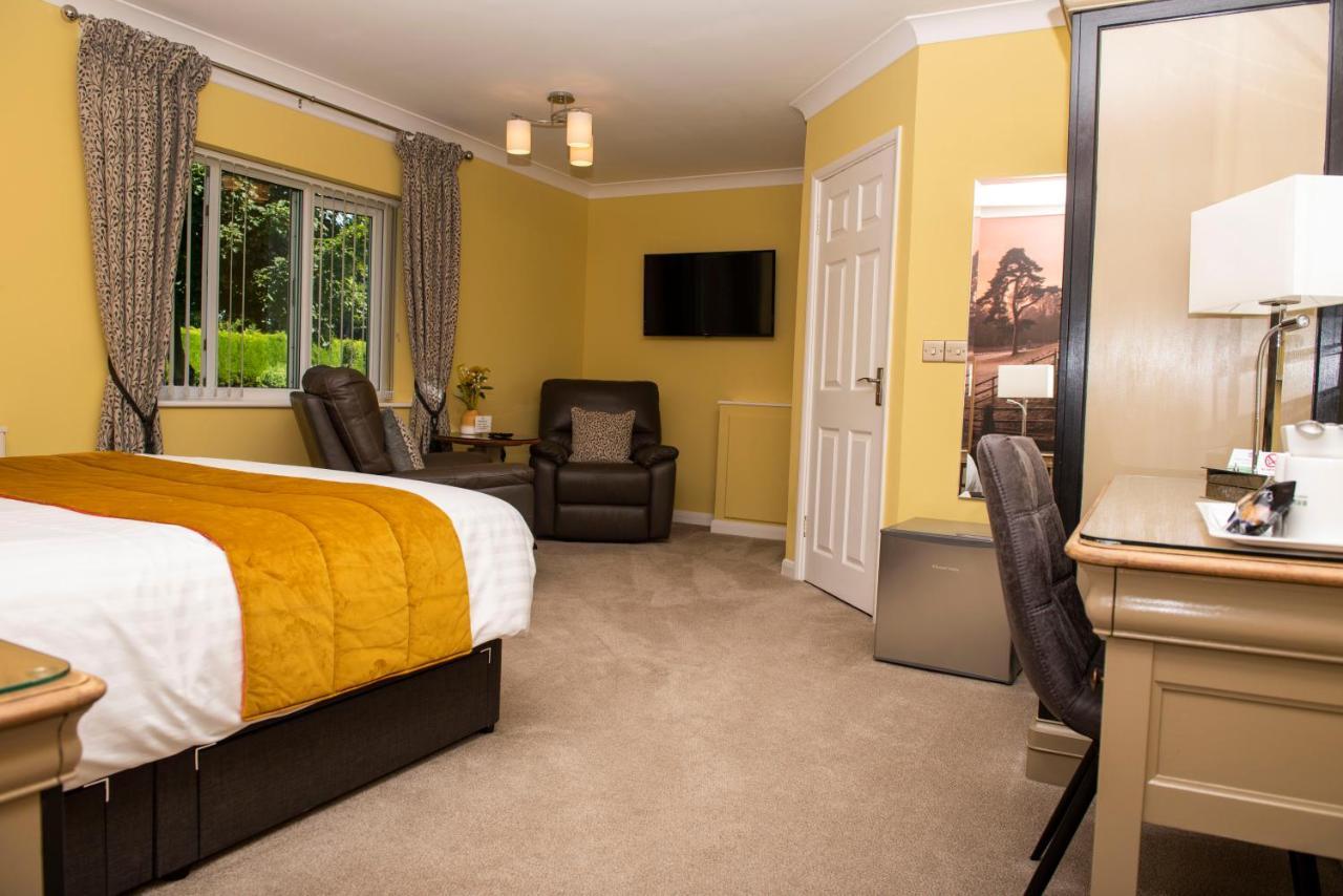 Bridleways Guesthouse & Holiday Homes Мансфилд Экстерьер фото